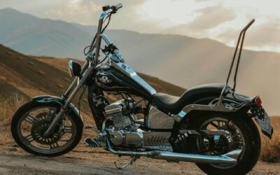 Jak zamontować sakwy motocyklowe? Poradnik krok po kroku