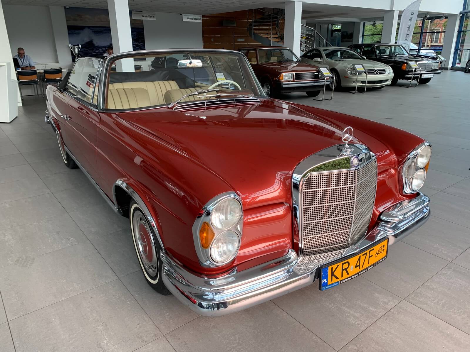 Mercedes-Benz 220SE W111