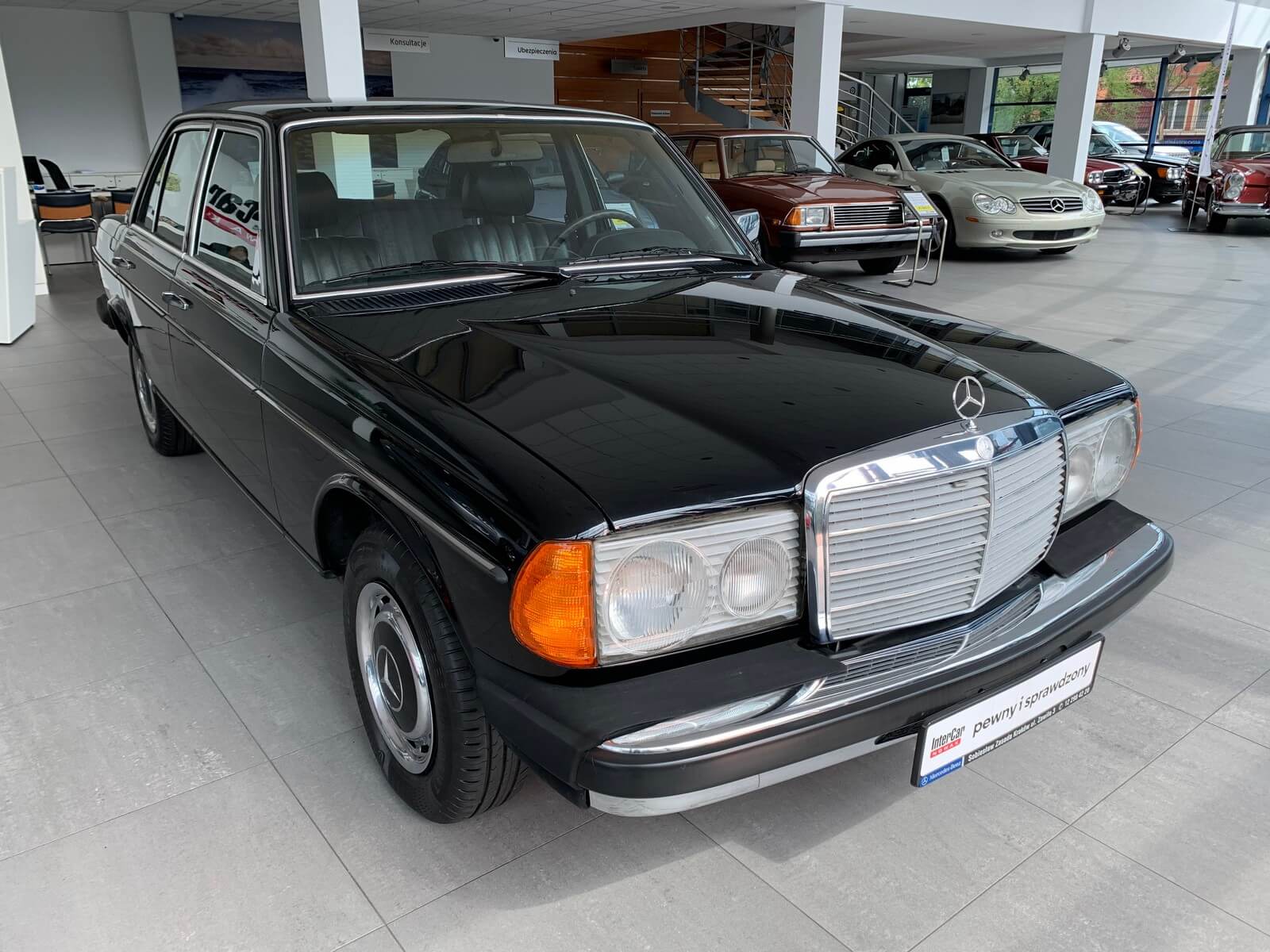 Mercedes-Benz 240D W123