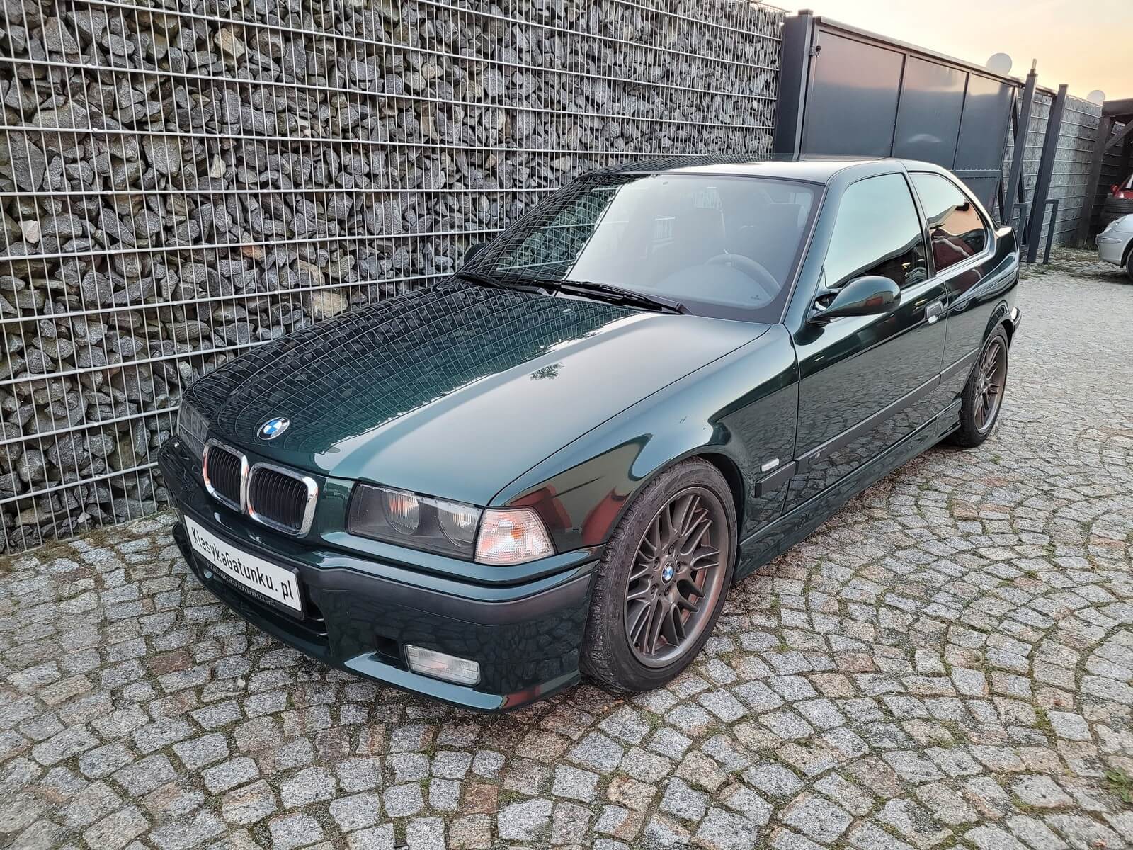 BMW E36 323ti Compact 